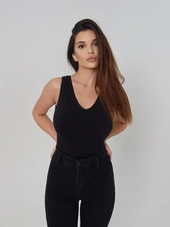 Nana profile in Dubai